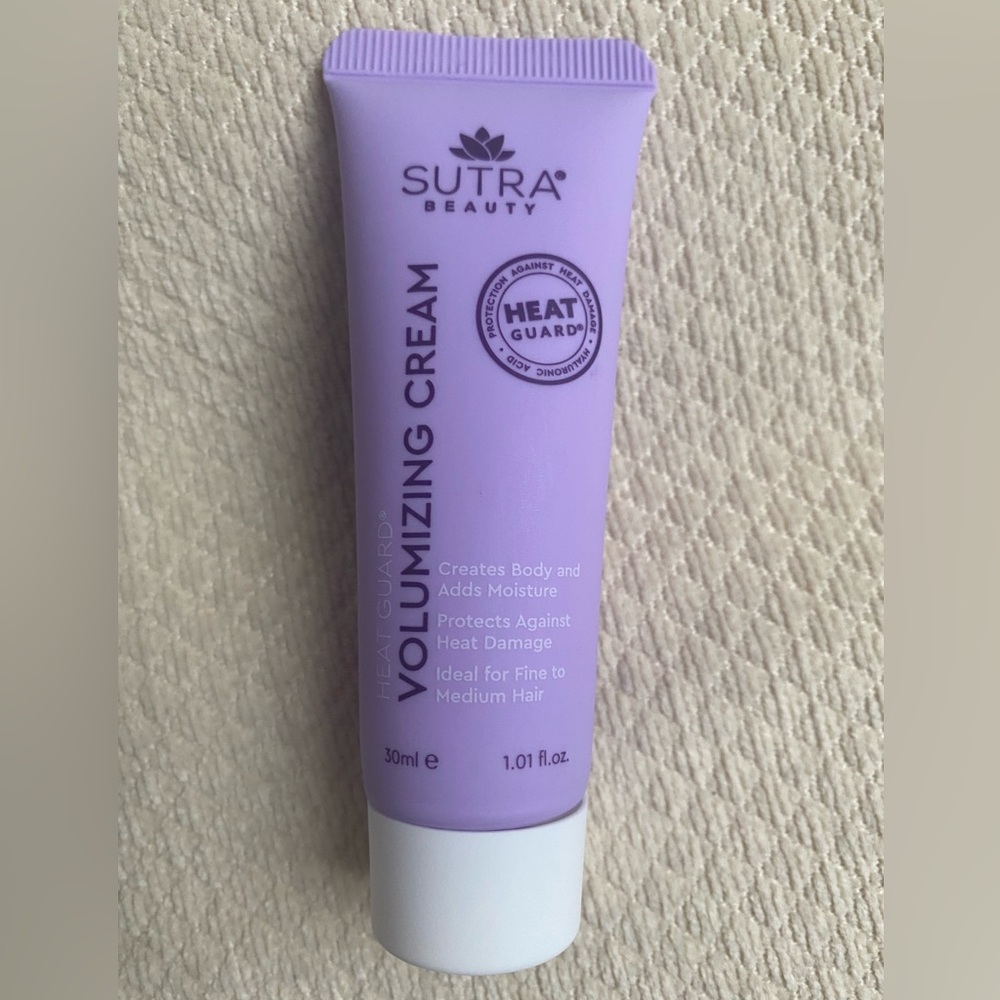 ⭐️HP⭐️🆕SUTRA Volumizing & Thickening Crème